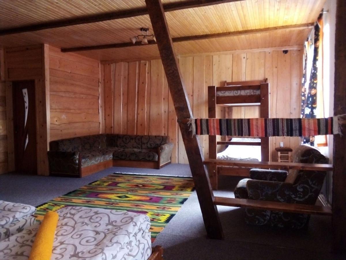 Guest House Mansarda ヤレムチャ エクステリア 写真