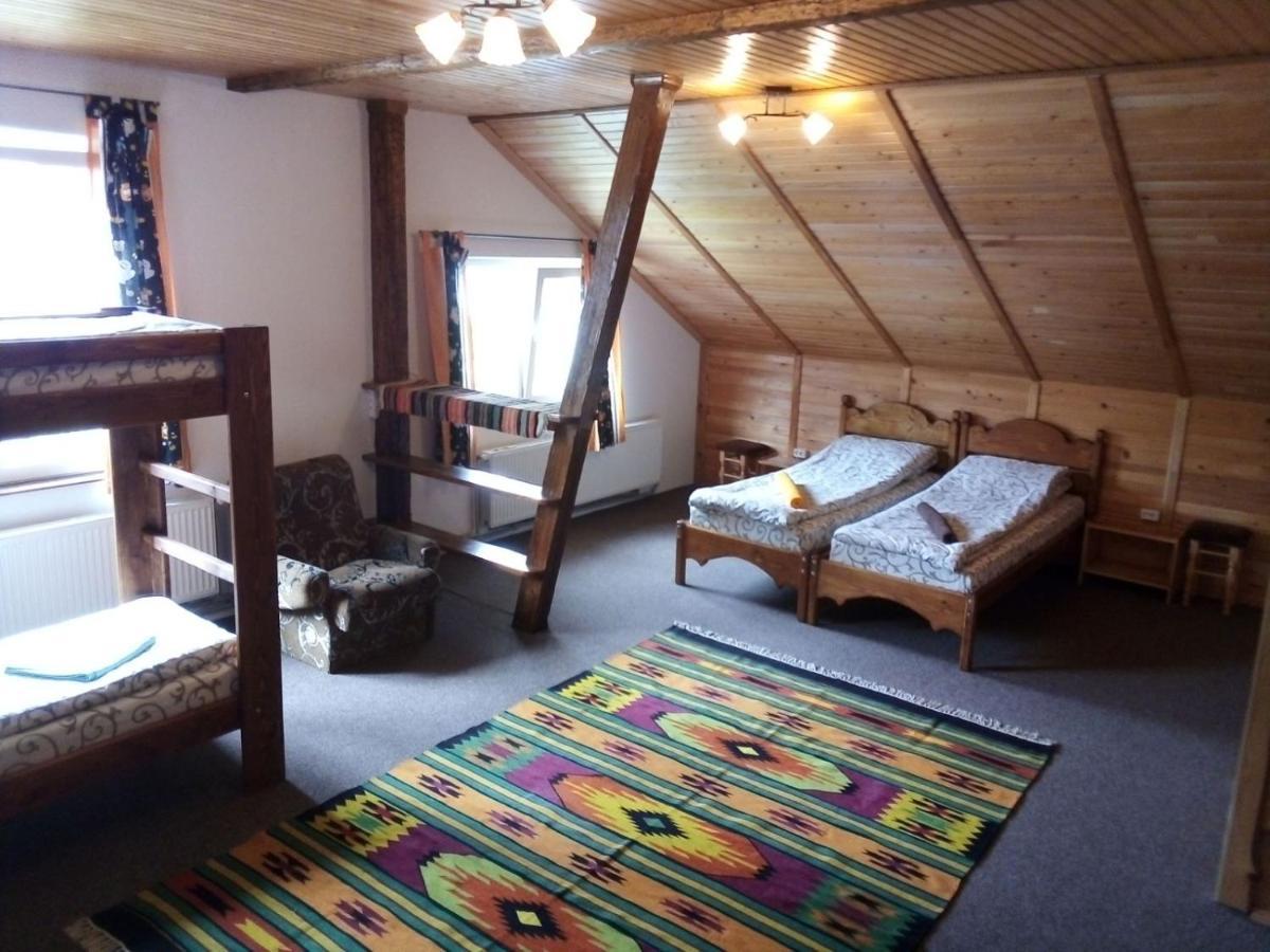 Guest House Mansarda ヤレムチャ エクステリア 写真
