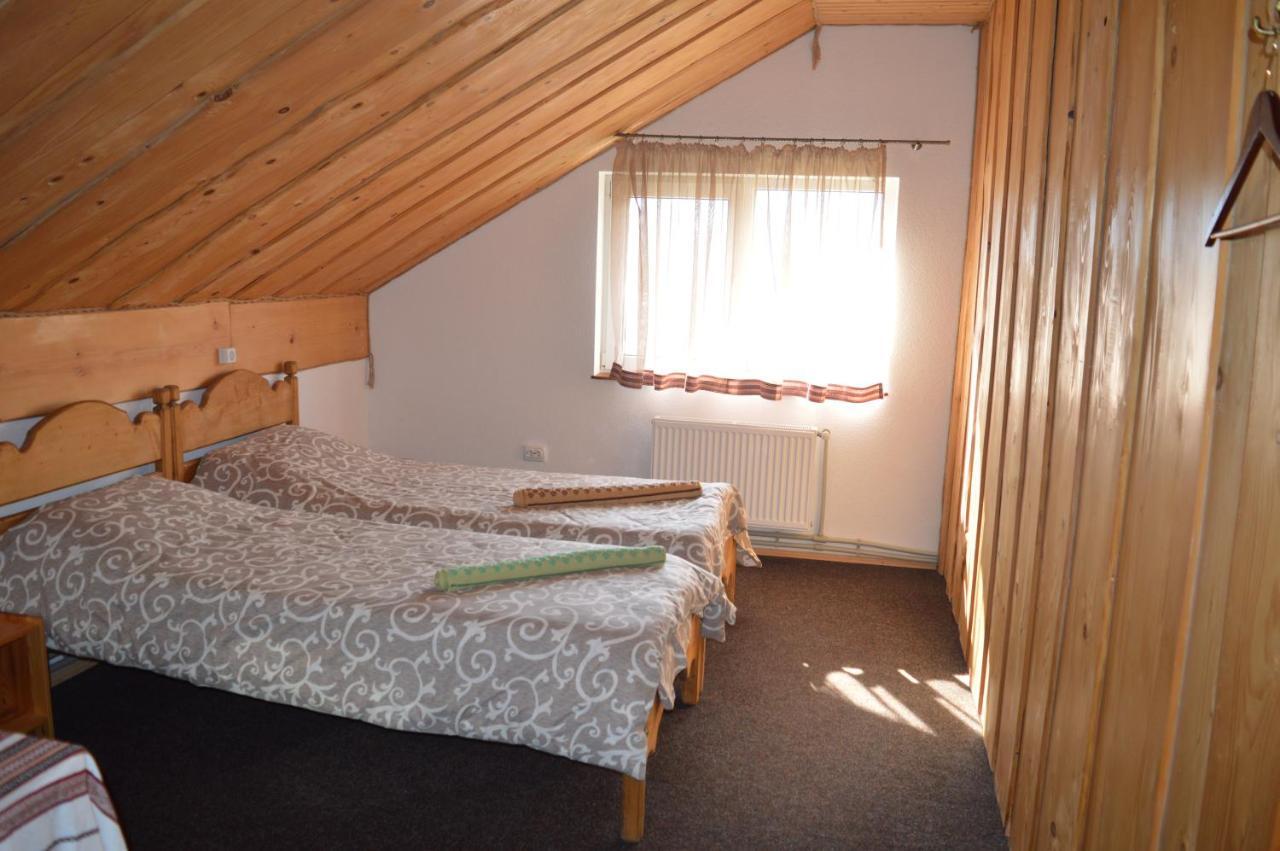 Guest House Mansarda ヤレムチャ エクステリア 写真