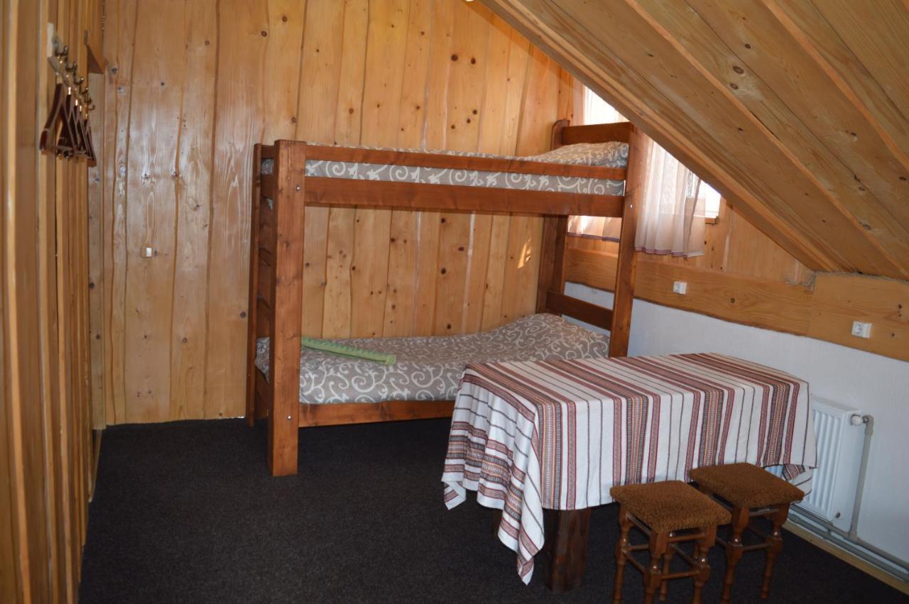 Guest House Mansarda ヤレムチャ エクステリア 写真
